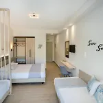 Akti Liakada Hotel