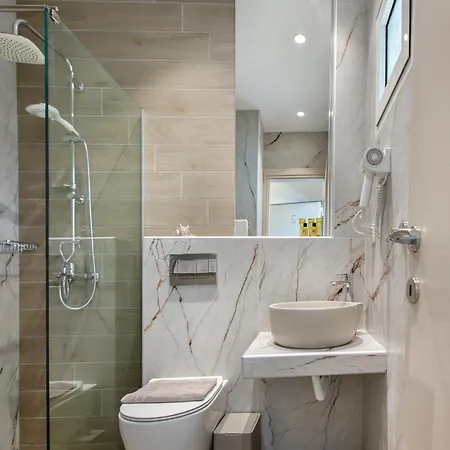 Akti Liakada Gerakini