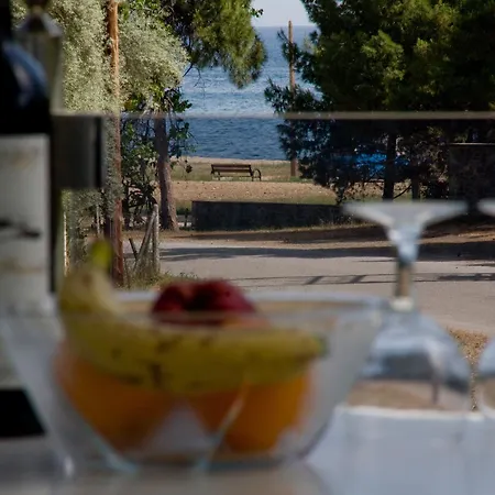 Akti Liakada Gerakini